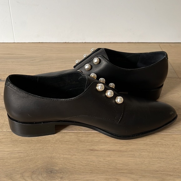 leather brogues with pearl detail - Picture 3 of 4